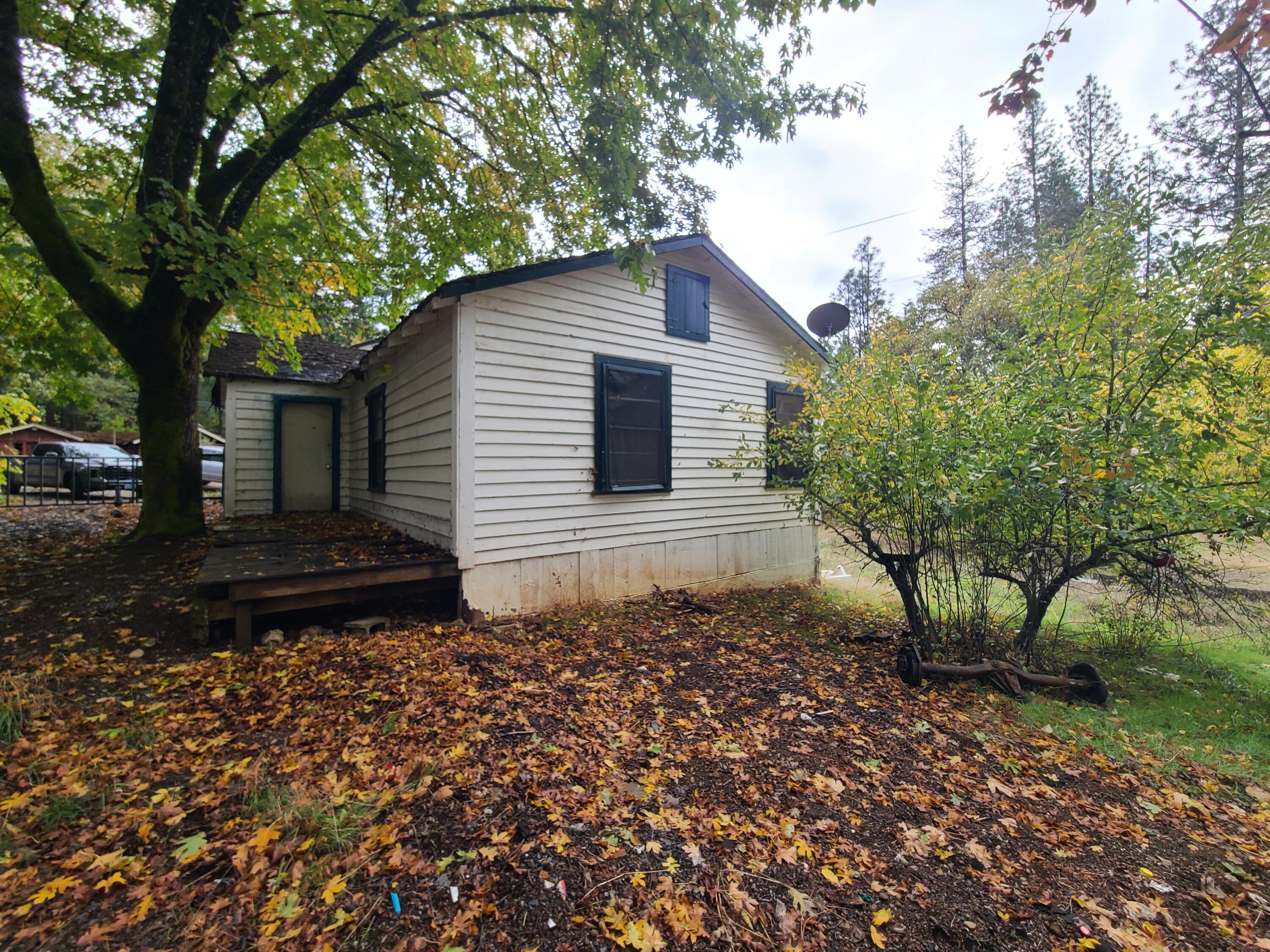 Cave Junction - Residential