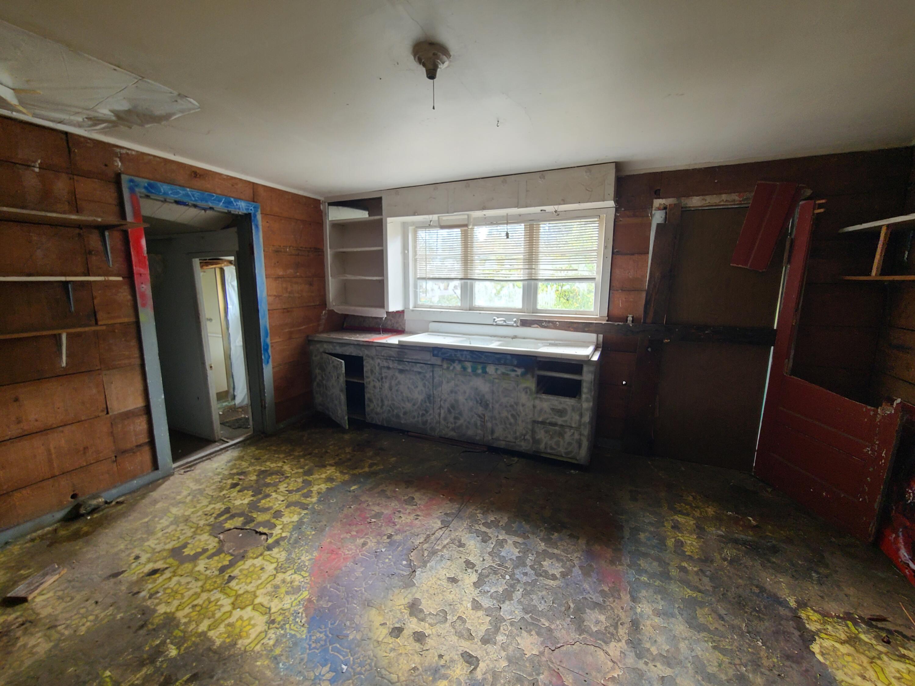 Cave Junction - Residential