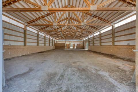 Tiny photo for 16506 Sprague Loop, La Pine, OR 97739 (MLS # 220199497)