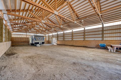 Tiny photo for 16506 Sprague Loop, La Pine, OR 97739 (MLS # 220199497)