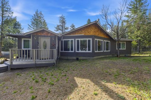 Tiny photo for 16506 Sprague Loop, La Pine, OR 97739 (MLS # 220199497)
