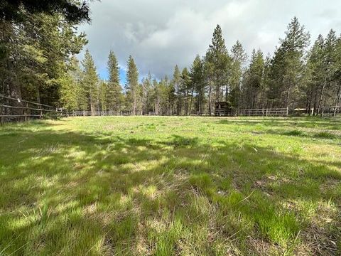 Tiny photo for 16506 Sprague Loop, La Pine, OR 97739 (MLS # 220199497)