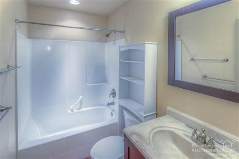 Terrango Glen - Residential