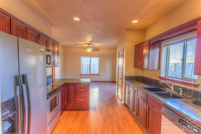 Terrango Glen - Residential