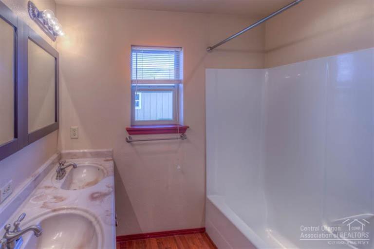 Terrango Glen - Residential