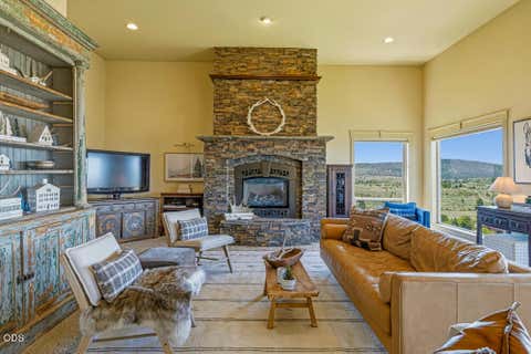 Tiny photo for 1354 Ridgecrest Drive, Klamath Falls, OR 97601 (MLS # 220223985)