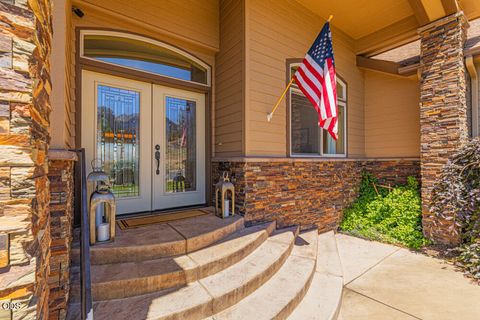 Tiny photo for 1354 Ridgecrest Drive, Klamath Falls, OR 97601 (MLS # 220223985)