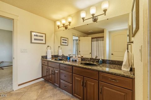 Tiny photo for 1354 Ridgecrest Drive, Klamath Falls, OR 97601 (MLS # 220223985)