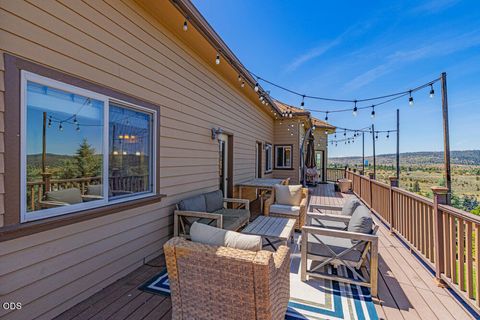 Tiny photo for 1354 Ridgecrest Drive, Klamath Falls, OR 97601 (MLS # 220223985)