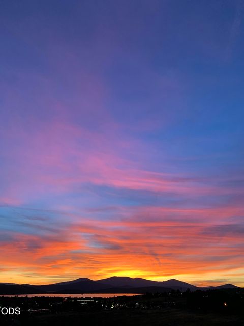Tiny photo for 1354 Ridgecrest Drive, Klamath Falls, OR 97601 (MLS # 220223985)