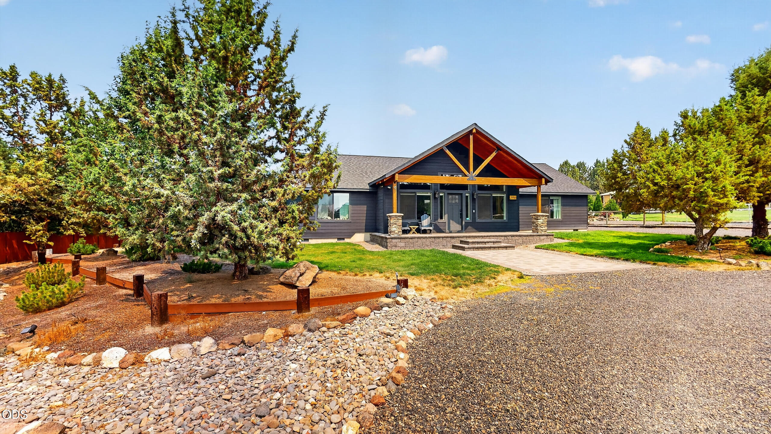 2955 SW Bentwood Drive