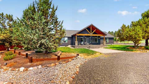 Tiny photo for 2955 SW Bentwood Drive, Redmond, OR 97756 (MLS # 220226582)