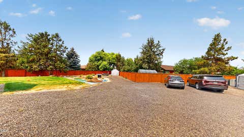 Tiny photo for 2955 SW Bentwood Drive, Redmond, OR 97756 (MLS # 220226582)
