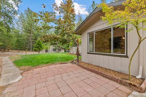 Tiny photo for 135 Rolling Hills Drive, Grants Pass, OR 97526 (MLS # 220225771)