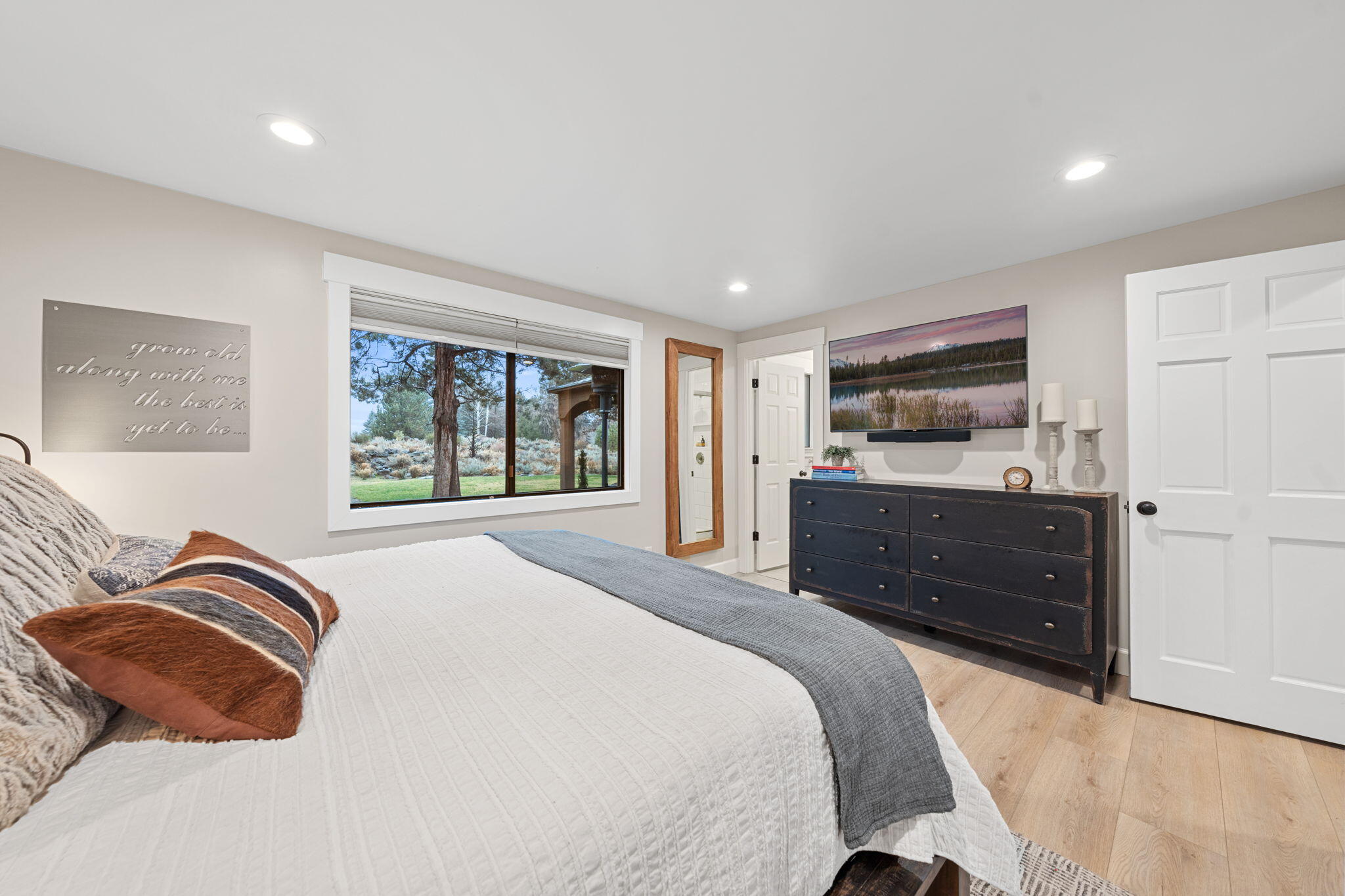 Tumalo Rim - Residential