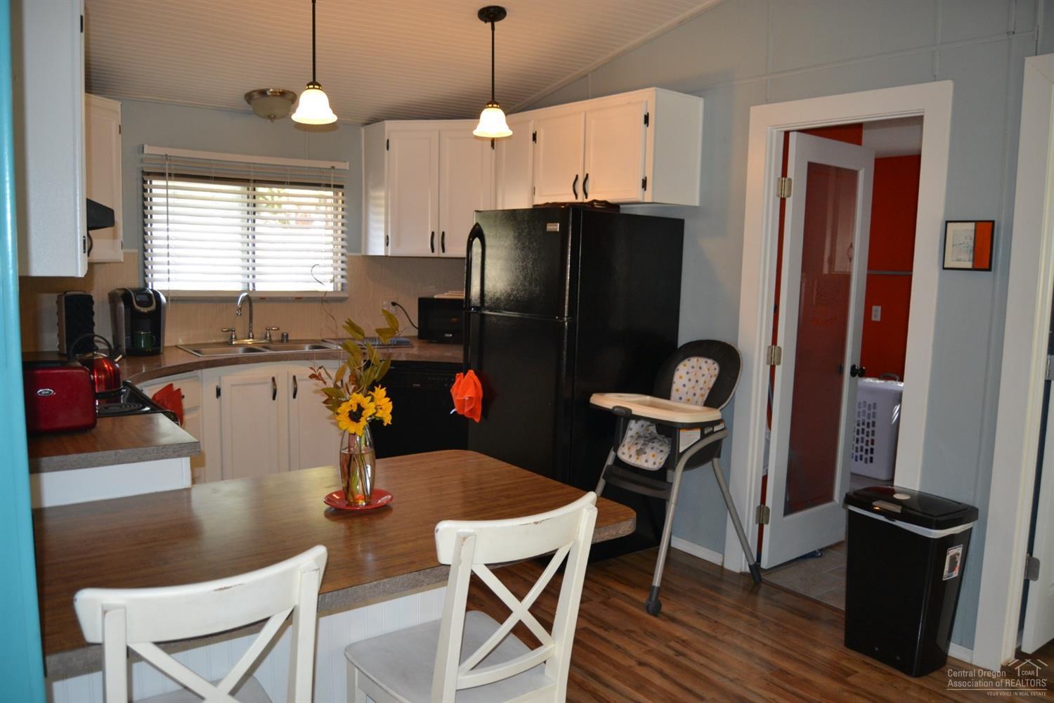 Romaine Village - Residential