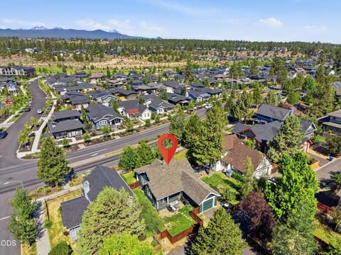 Tiny photo for 1236 NW Mount Washington Drive, Bend, OR 97703 (MLS # 220223978)