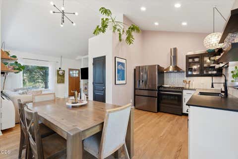 Tiny photo for 1236 NW Mount Washington Drive, Bend, OR 97703 (MLS # 220223978)