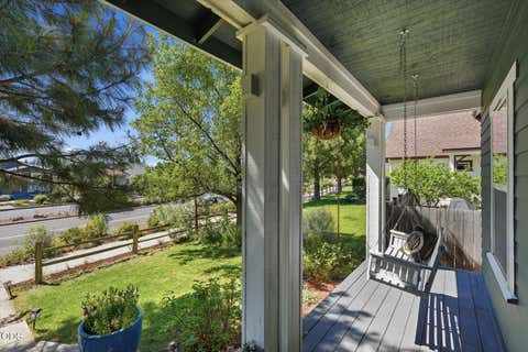 Tiny photo for 1236 NW Mount Washington Drive, Bend, OR 97703 (MLS # 220223978)