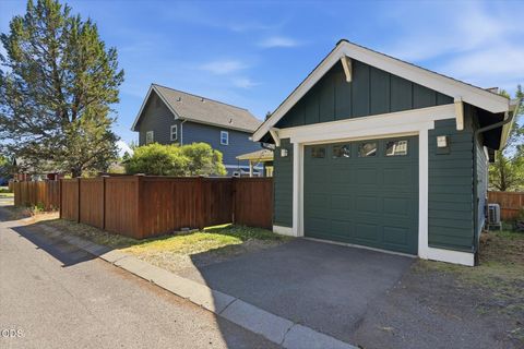 Tiny photo for 1236 NW Mount Washington Drive, Bend, OR 97703 (MLS # 220223978)