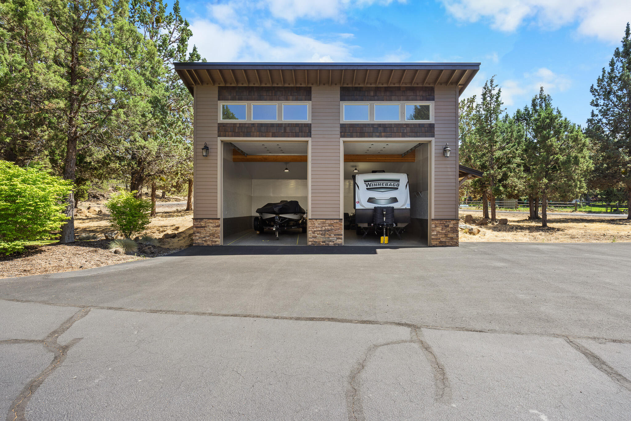 Bee Tree - Residential