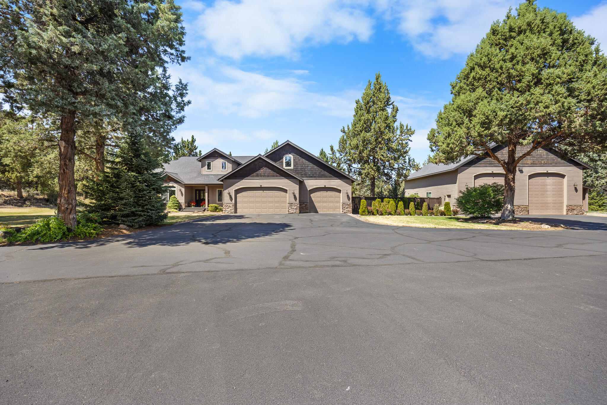 21130 Country Squire Road