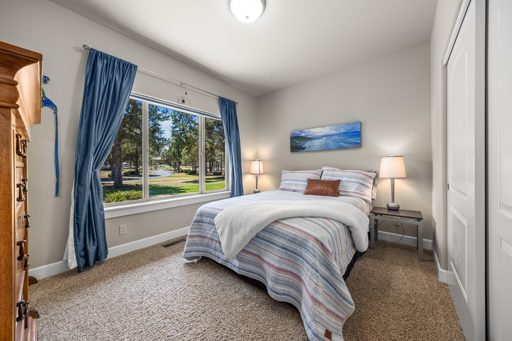 Bee Tree - Residential