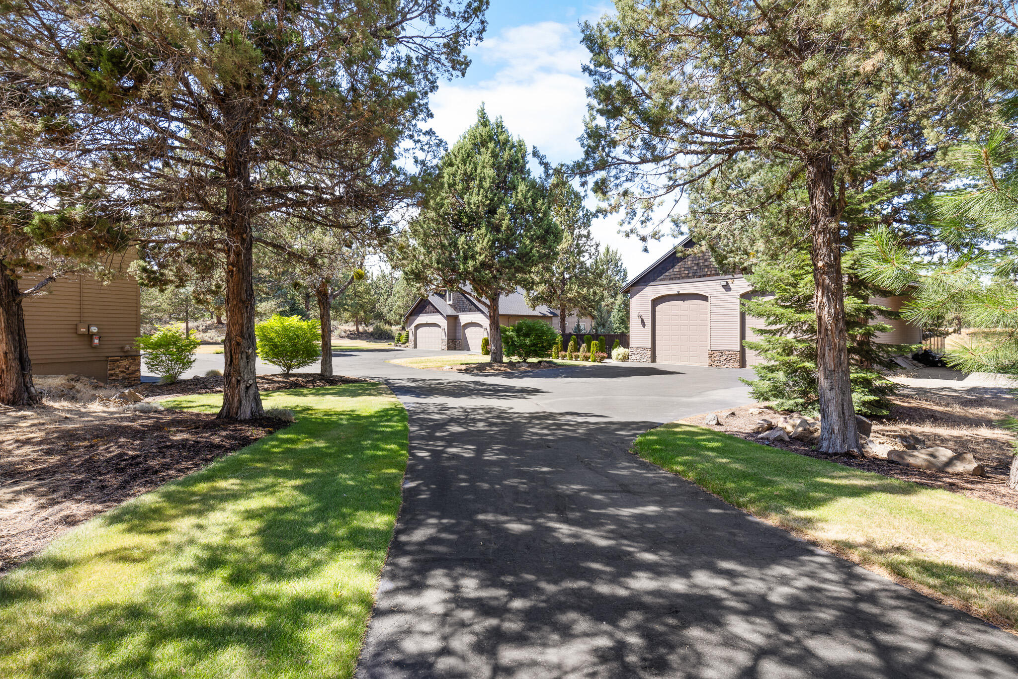 21130 Country Squire Road