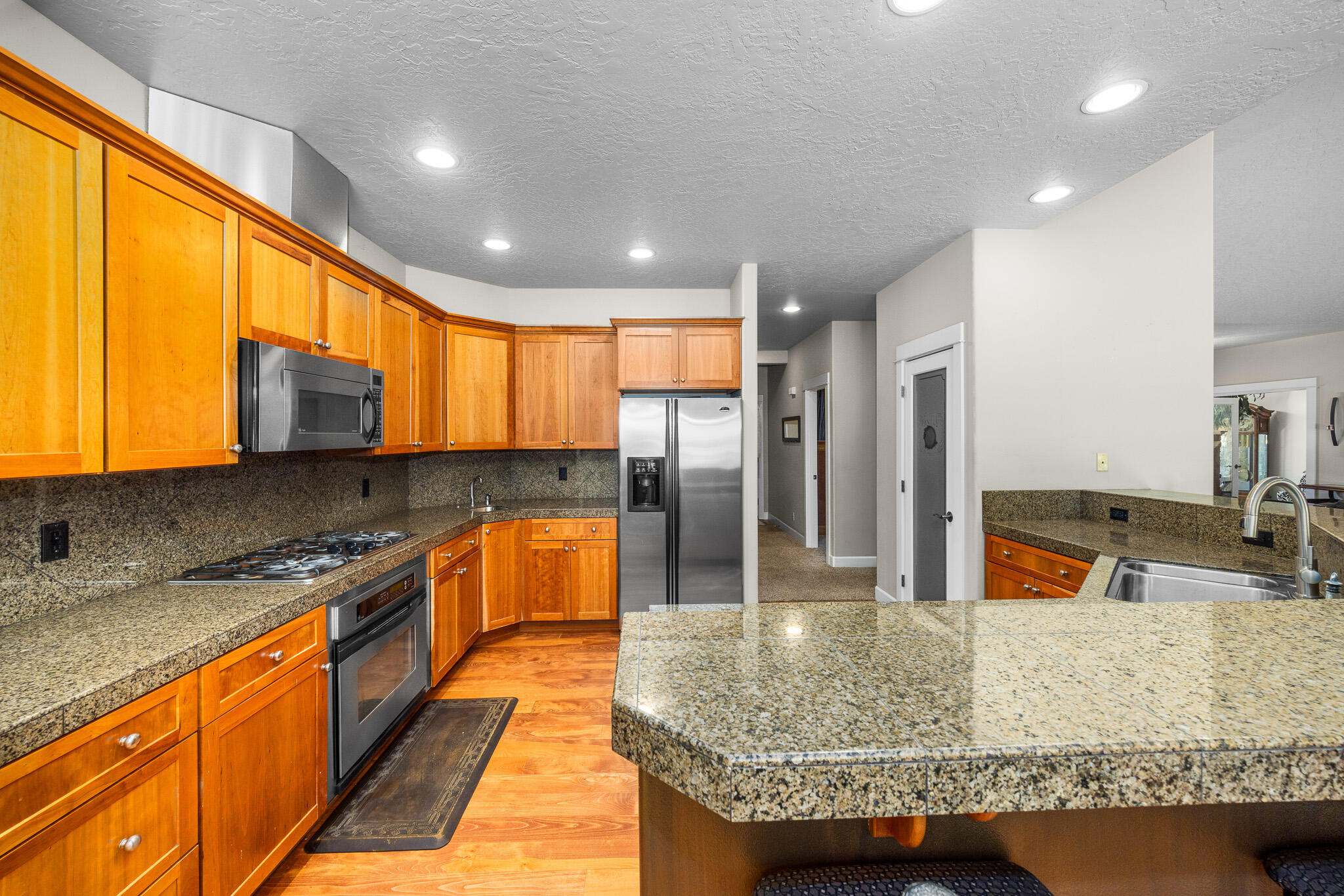 Bee Tree - Residential