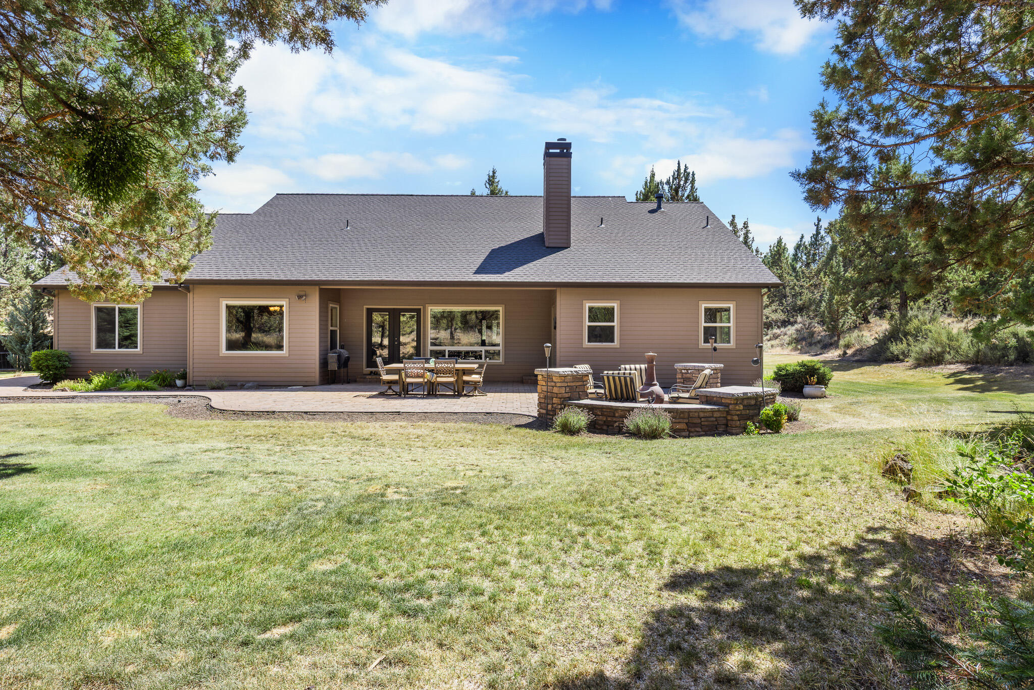 Bee Tree - Residential