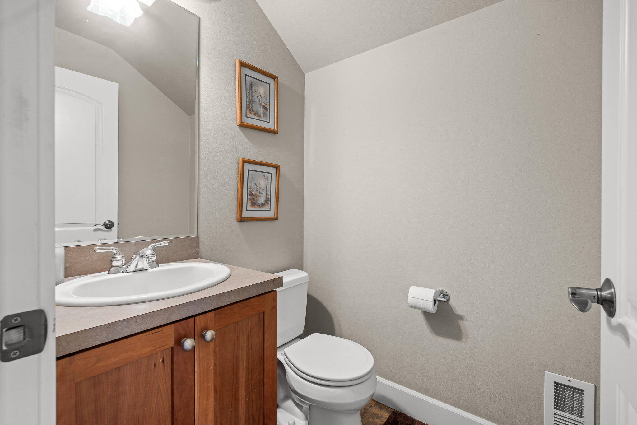 Bee Tree - Residential