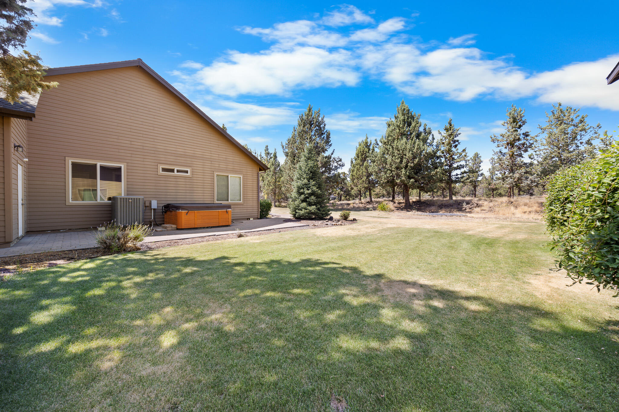 Bee Tree - Residential