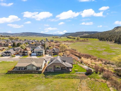 Tiny photo for 561 SE Stearns Road, Prineville, OR 97754 (MLS # 220220052)