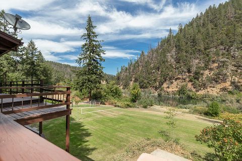 Tiny photo for 11926 Galice Road, Merlin, OR 97532 (MLS # 220212010)