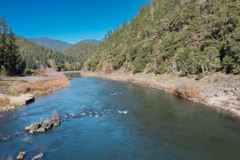 Tiny photo for 11926 Galice Road, Merlin, OR 97532 (MLS # 220212010)