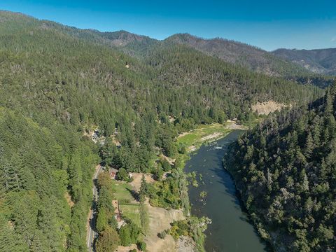 Tiny photo for 11926 Galice Road, Merlin, OR 97532 (MLS # 220212010)