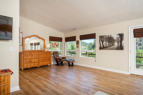 Tiny photo for 11926 Galice Road, Merlin, OR 97532 (MLS # 220212010)