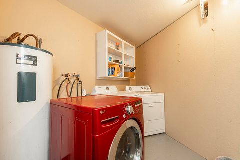 Tiny photo for 11926 Galice Road, Merlin, OR 97532 (MLS # 220212010)