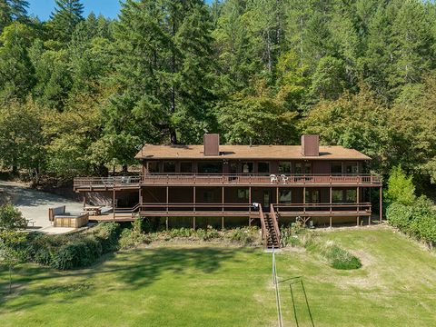Tiny photo for 11926 Galice Road, Merlin, OR 97532 (MLS # 220212010)