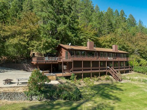 Tiny photo for 11926 Galice Road, Merlin, OR 97532 (MLS # 220212010)