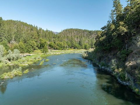 Tiny photo for 11926 Galice Road, Merlin, OR 97532 (MLS # 220212010)