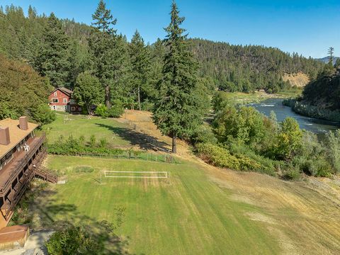 Tiny photo for 11926 Galice Road, Merlin, OR 97532 (MLS # 220212010)