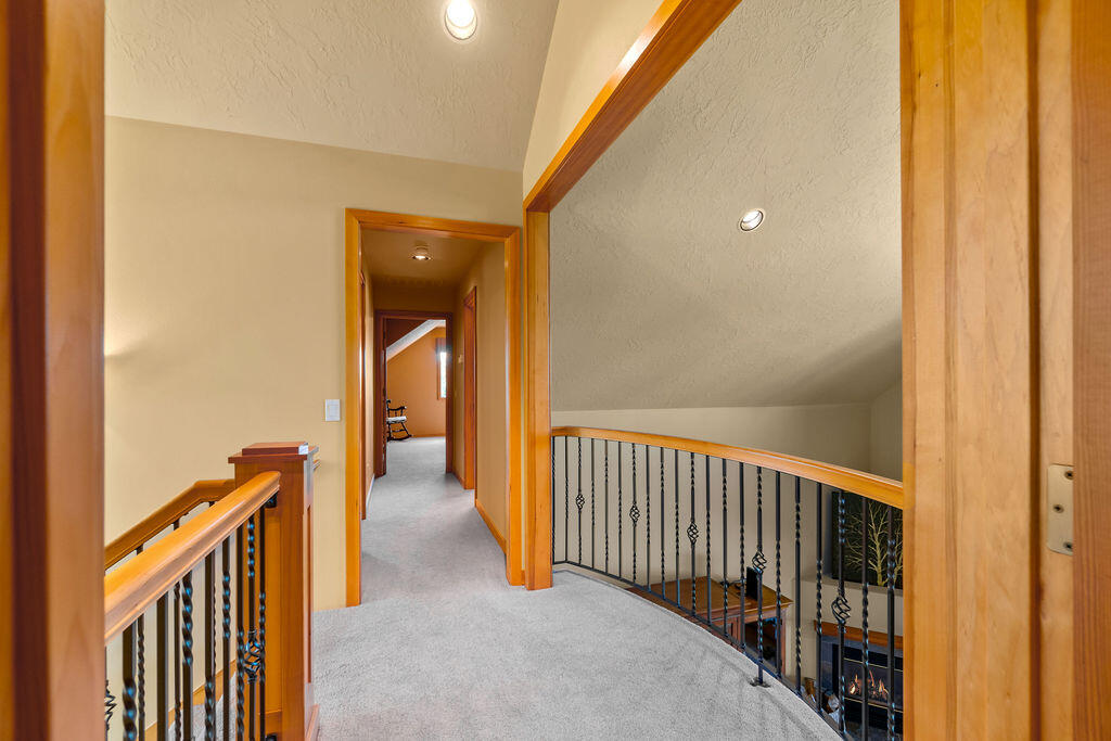 Lane Knolls - Residential