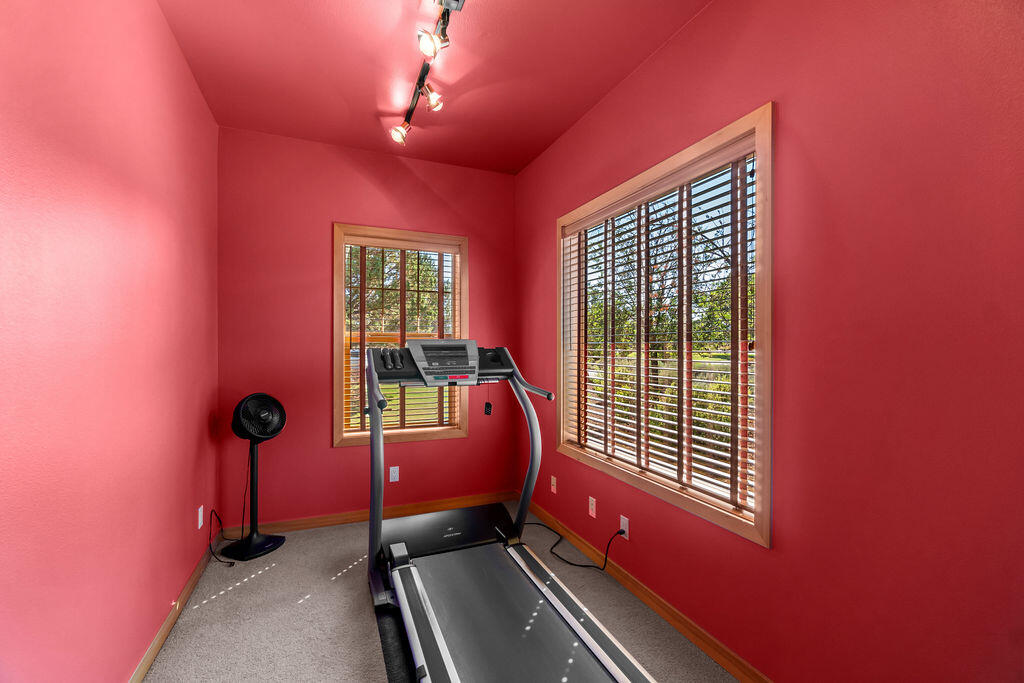 Lane Knolls - Residential