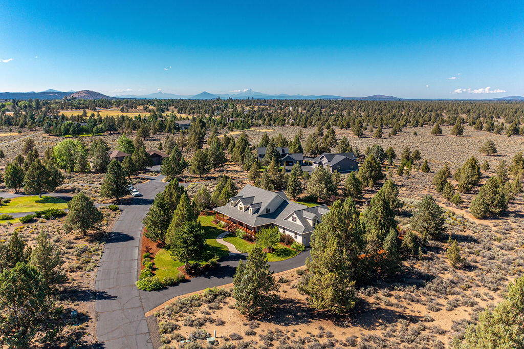 Lane Knolls - Residential