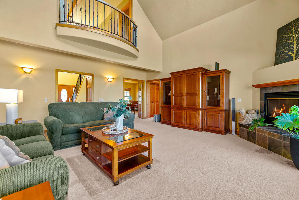 Lane Knolls - Residential