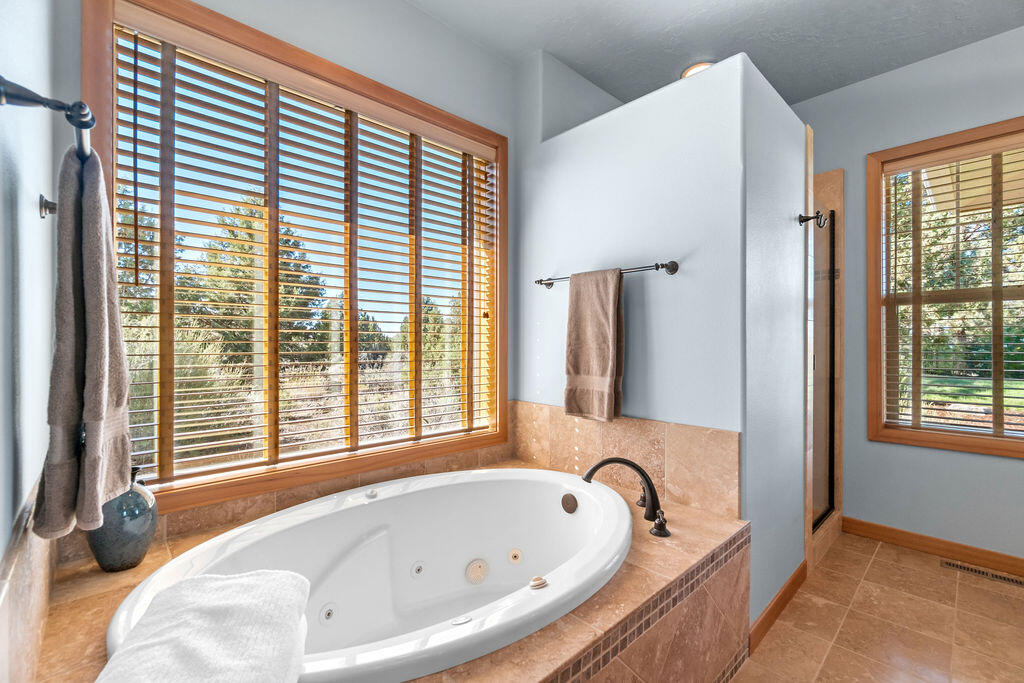 Lane Knolls - Residential