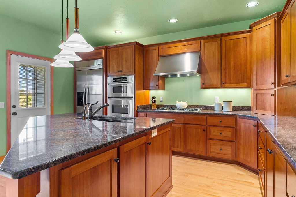 Lane Knolls - Residential