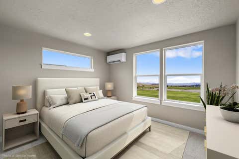 Tiny photo for 2708 NW 28th Street, Redmond, OR 97756 (MLS # 220224026)