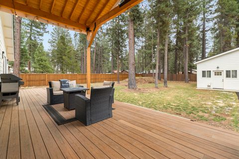 Tiny photo for 17133 Norwalk Road, Bend, OR 97707 (MLS # 220217034)